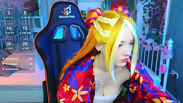 Akemi Sora  online show from March 8, 2025, 1:14 pm