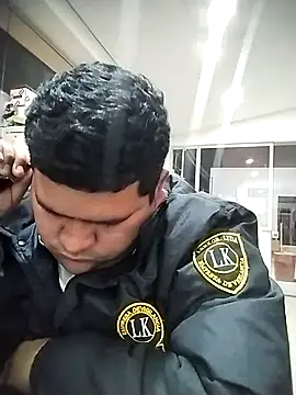 oscarshow24 online show from October 8, 2025, 6:55 am