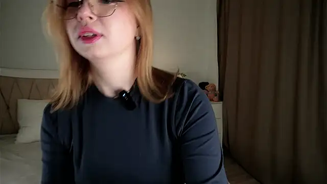 EdlaHames online show from February 19, 2025, 10:34 am