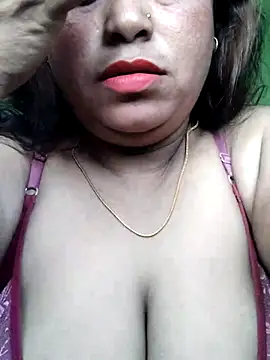 rani130 online show from November 5, 2025, 1:38 am