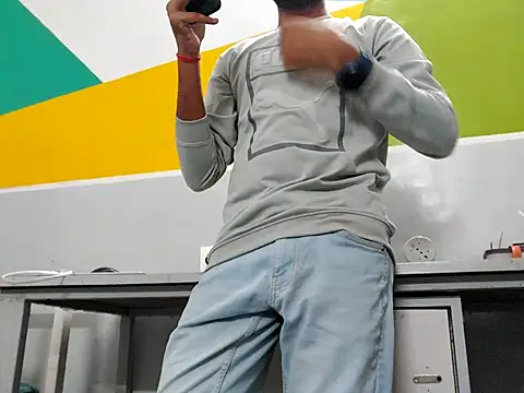 Lustyluckyy online show from February 26, 2025, 2:14 pm