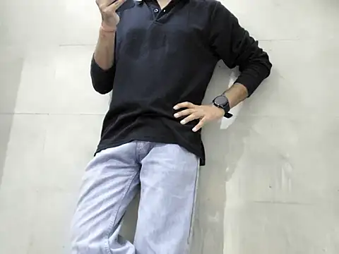 Lustyluckyy online show from November 1, 2025, 4:42 pm