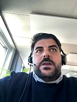 Sex-10-10 online show from October 7, 2025, 12:24 pm