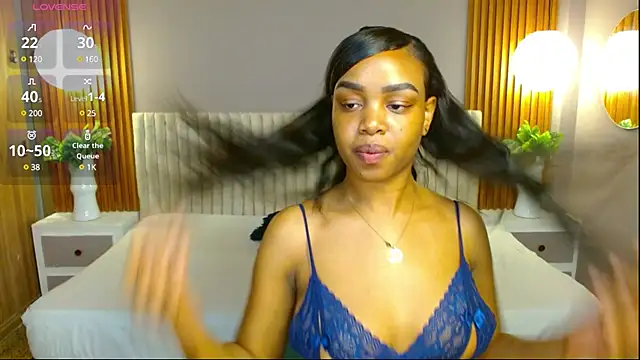 TianaSky online show from March 14, 2025, 8:38 pm