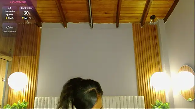 TianaSky online show from March 22, 2025, 8:04 pm