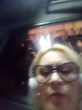 CandieGilson   online show from March 4, 2026, 11:16 am