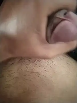 dreamboy3345 online show from November 6, 2025, 4:46 am