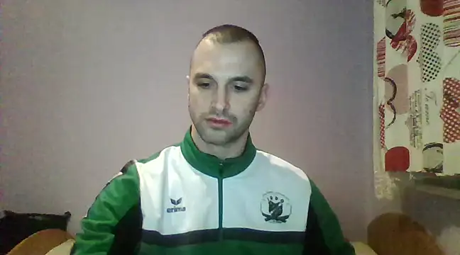 OskarBreno online show from February 11, 2025, 9:35 pm