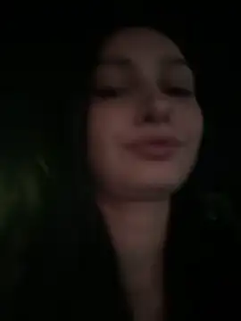 lunalovelee online show from October 19, 2025, 3:23 pm