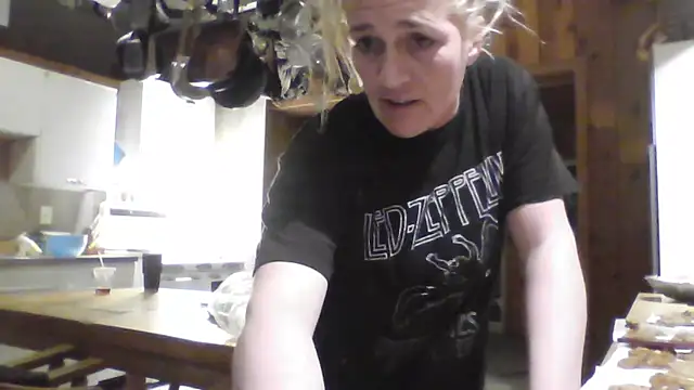 MathematicsLover69 online show from January 19, 2026, 12:58 am