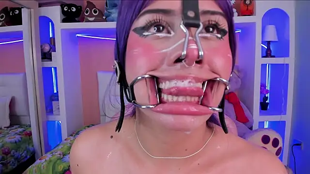 miss   megan online show from February 16, 2026, 2:24 pm