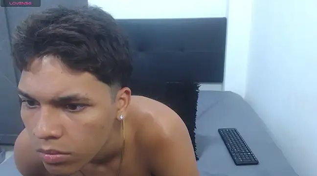 Snapshot of David_Gil19 chatting on February 26, 2025, 2:59 am David Gil19 online show from February 26, 2025, 2:59 am