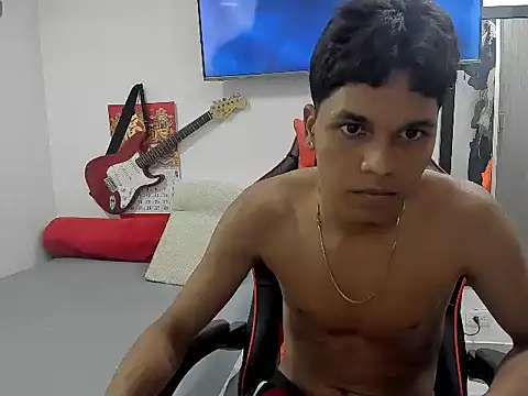 Snapshot of David_Gil19 chatting on March 4, 2025, 3:00 am David Gil19 online show from March 4, 2025, 3:00 am