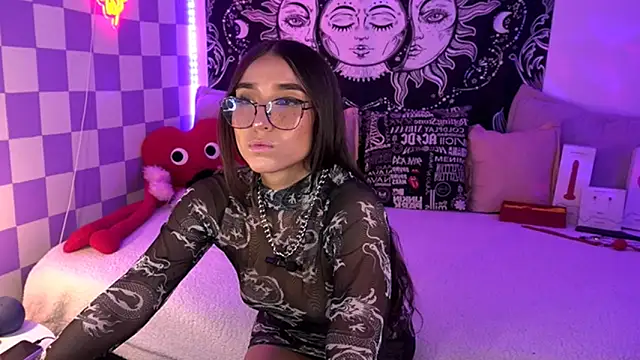 Snapshot of verosmit1 chatting on March 18, 2025, 10:58 pm verosmit1 online show from March 18, 2025, 10:58 pm