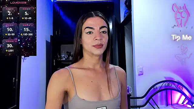 Dollcatalina online show from November 30, 2025, 4:49 am