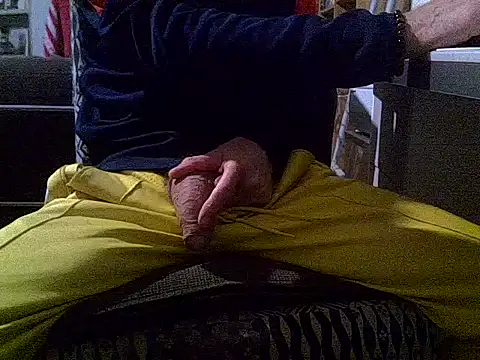 createur34 online show from November 29, 2025, 10:13 pm