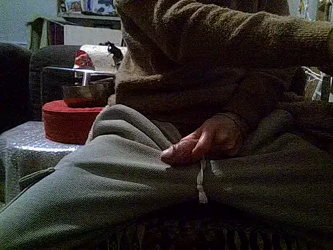 createur34 online show from December 16, 2025, 8:25 pm