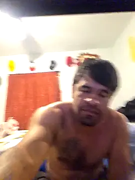 guajiro276565 online show from May 5, 2026, 3:47 am
