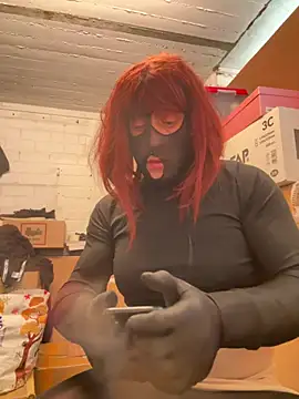 Bleueyez007 online show from April 5, 2026, 8:22 am