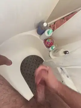 Snapshot of danyh2023 chatting on November 15, 2025, 6:04 pm danyh2023 online show from November 15, 2025, 6:04 pm