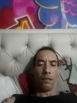 Aruka2013 online show from February 19, 2025, 6:54 pm