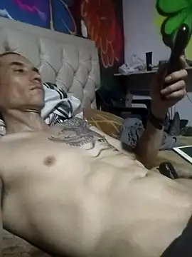 Aruka2013 online show from March 22, 2025, 9:02 am