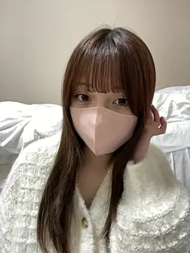 Hinano o0 online show from March 19, 2025, 11:39 am