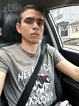 xXDavisXx online show from December 19, 2025, 1:29 pm