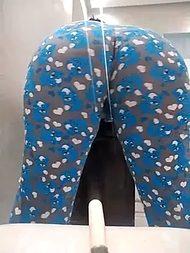 Dalou3a-69 online show from October 15, 2025, 9:42 am