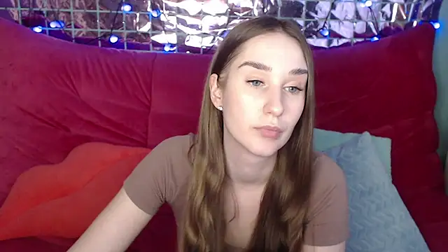 Snapshot of Margarettii chatting on March 1, 2025, 3:05 pm Margarettii online show from March 1, 2025, 3:05 pm