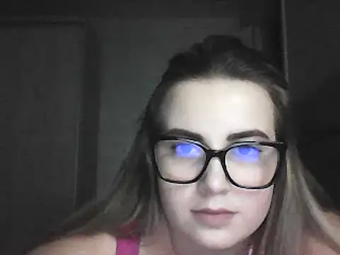 Snapshot of GoddessTenderness chatting on February 16, 2025, 4:10 pm GoddessTenderness online show from February 16, 2025, 4:10 pm