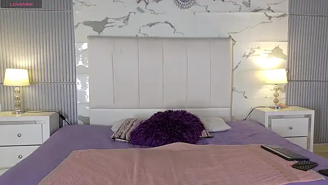 JanickBaker online show from April 3, 2026, 5:22 pm