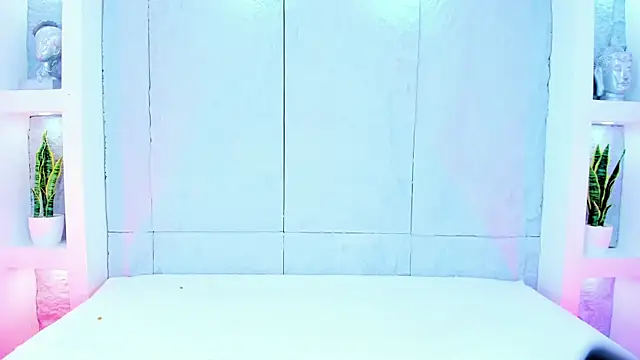 Snapshot of MiaMistrex chatting on October 7, 2025, 4:09 am MiaMistrex online show from October 7, 2025, 4:09 am