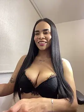 Naatalia online show from February 26, 2025, 10:42 pm