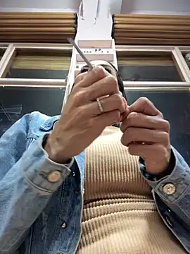 Naatalia online show from November 21, 2025, 11:47 pm