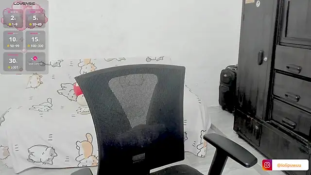 Naoko 7w7 online show from February 24, 2026, 1:03 am