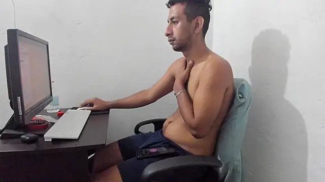 Extremely-Dirty-Sex online show from February 27, 2025, 12:56 pm