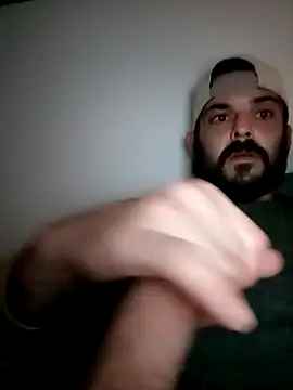 Snapshot of Duhon2317 chatting on February 13, 2026, 10:17 pm Duhon2317 online show from February 13, 2026, 10:17 pm