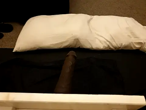 Snapshot of MystiqueRider chatting on November 3, 2025, 9:43 am MystiqueRider online show from November 3, 2025, 9:43 am