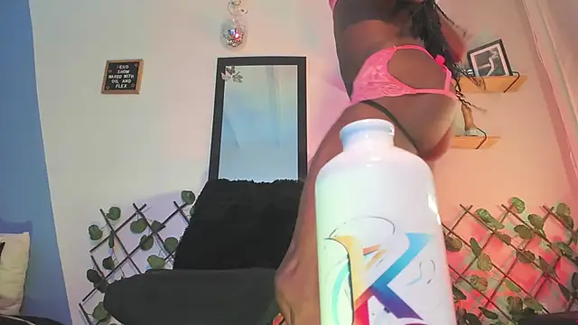 Aria fitness online show from April 20, 2026, 1:36 pm