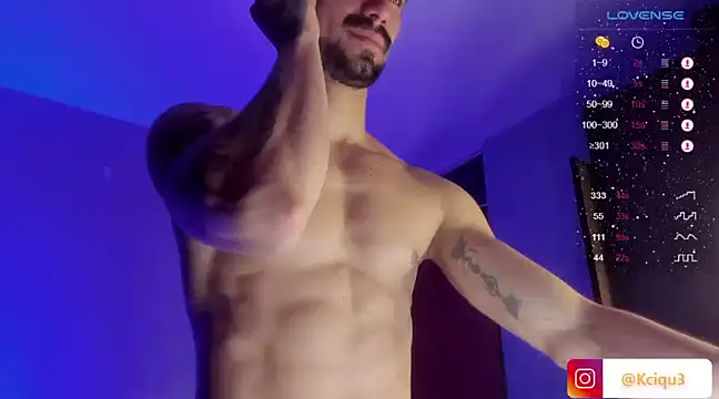 K cique online show from February 16, 2025, 9:27 pm