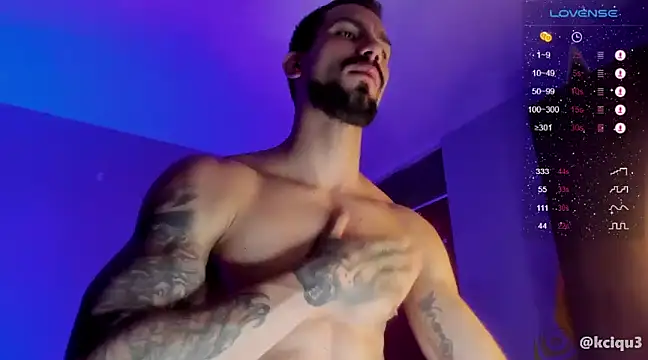 K cique online show from March 12, 2025, 10:50 pm