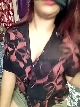 Snapshot of srijashemale chatting on March 12, 2025, 7:06 pm srijashemale online show from March 12, 2025, 7:06 pm