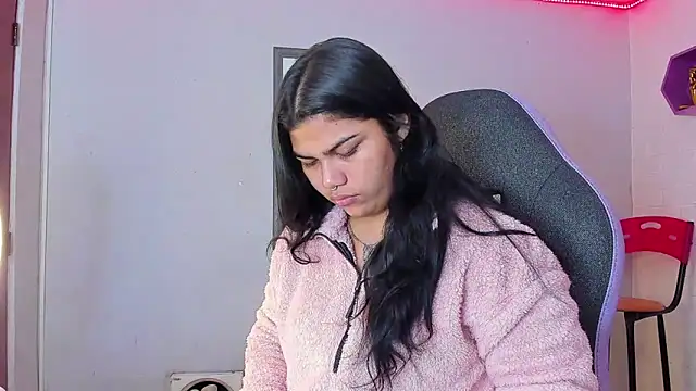 Snapshot of melany_rouse18 chatting on October 3, 2025, 1:41 pm melany rouse18 online show from October 3, 2025, 1:41 pm