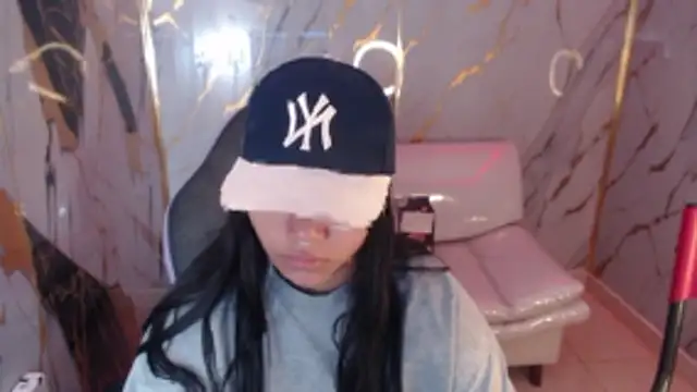 Snapshot of melany_rouse18 chatting on November 11, 2025, 1:44 pm melany rouse18 online show from November 11, 2025, 1:44 pm