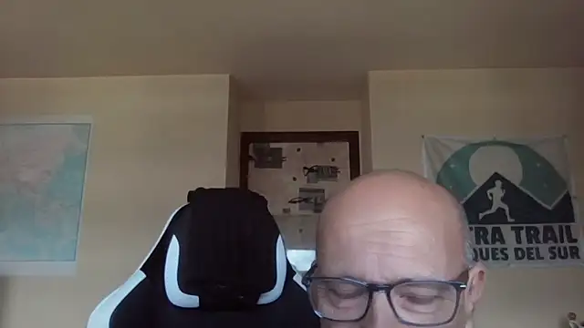 llopaco online show from May 13, 2026, 12:02 pm