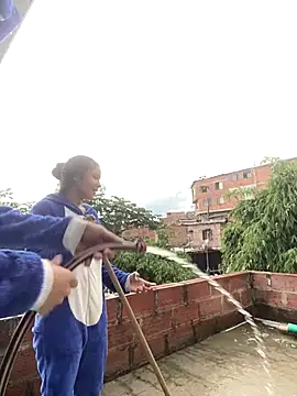 Polla21c online show from October 4, 2025, 7:23 pm