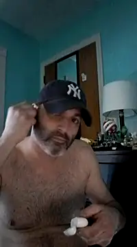 Snapshot of Novabear6996 chatting on March 7, 2025, 1:29 pm Novabear6996 online show from March 7, 2025, 1:29 pm