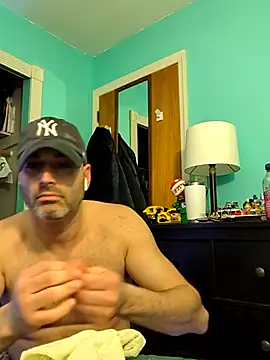 Snapshot of Novabear6996 chatting on March 10, 2025, 6:05 am Novabear6996 online show from March 10, 2025, 6:05 am