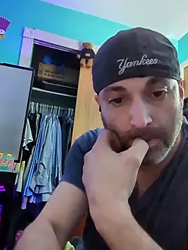 Novabear6996 online show from December 21, 2025, 1:46 am